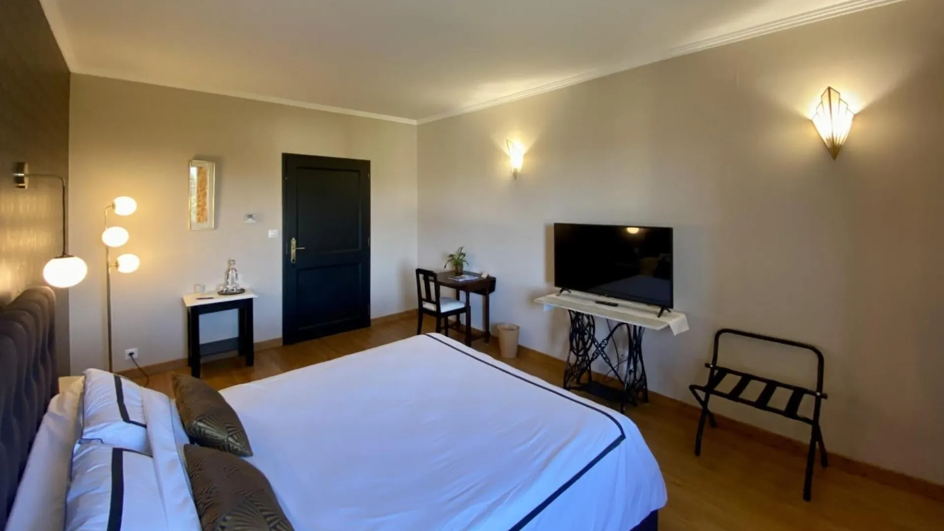 Guest house Aux Coteaux D'Aussac Hotel L'Honor-de-Cos