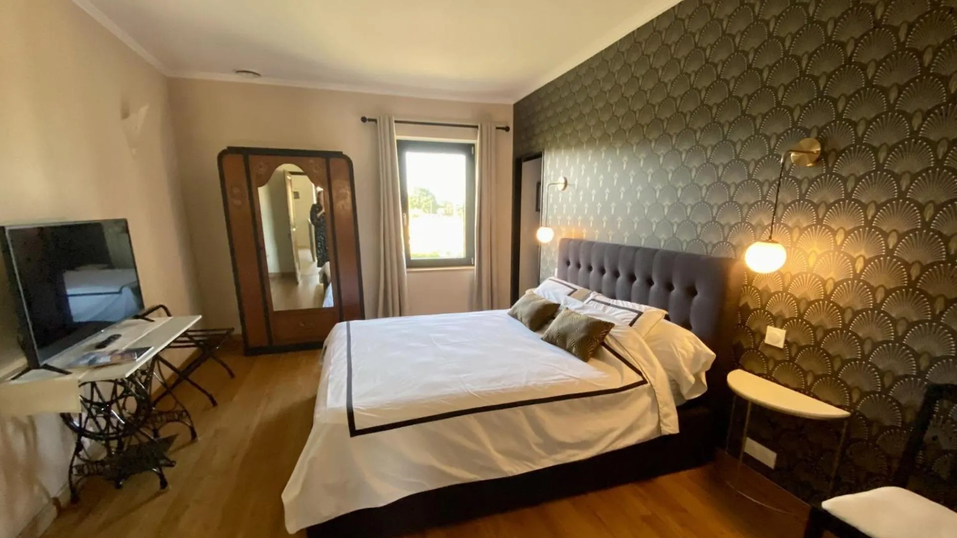 Aux Coteaux D'Aussac Hotel L'Honor-de-Cos