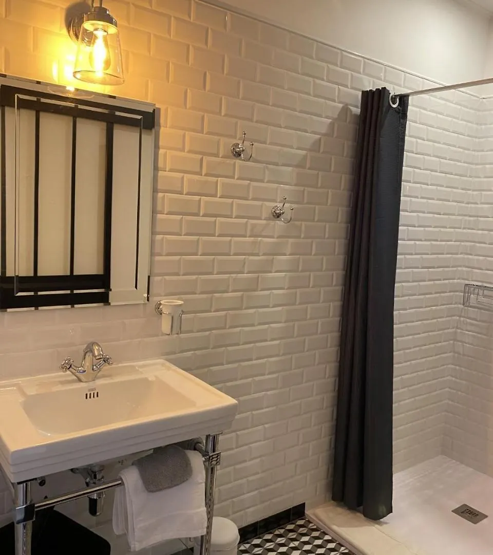 Aux Coteaux D'Aussac Hotel L'Honor-de-Cos 0*,