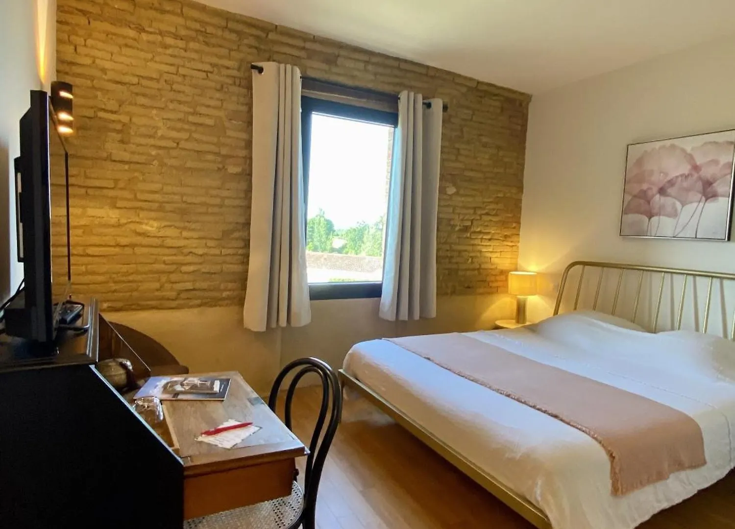Aux Coteaux D'Aussac Hotel L'Honor-de-Cos 0*,