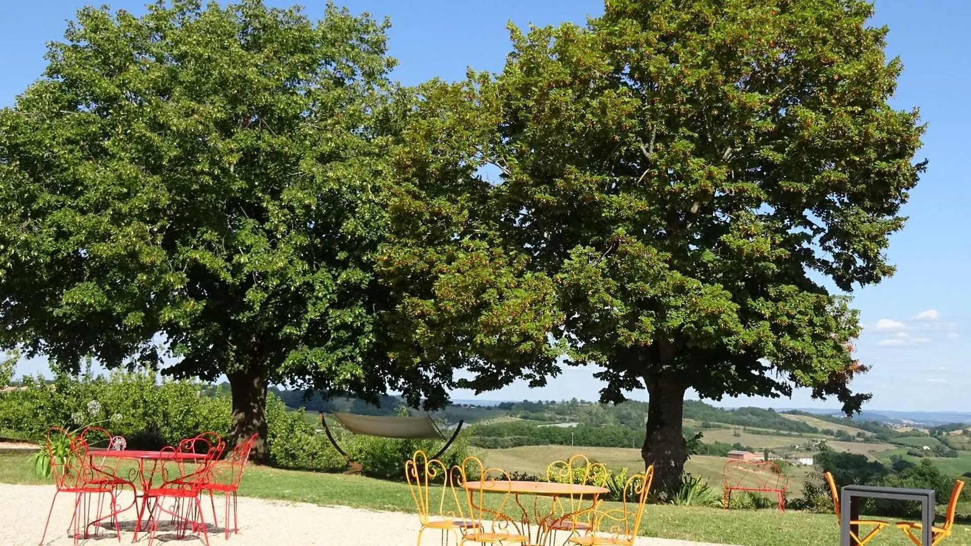 Aux Coteaux D'Aussac Hotel L'Honor-de-Cos France